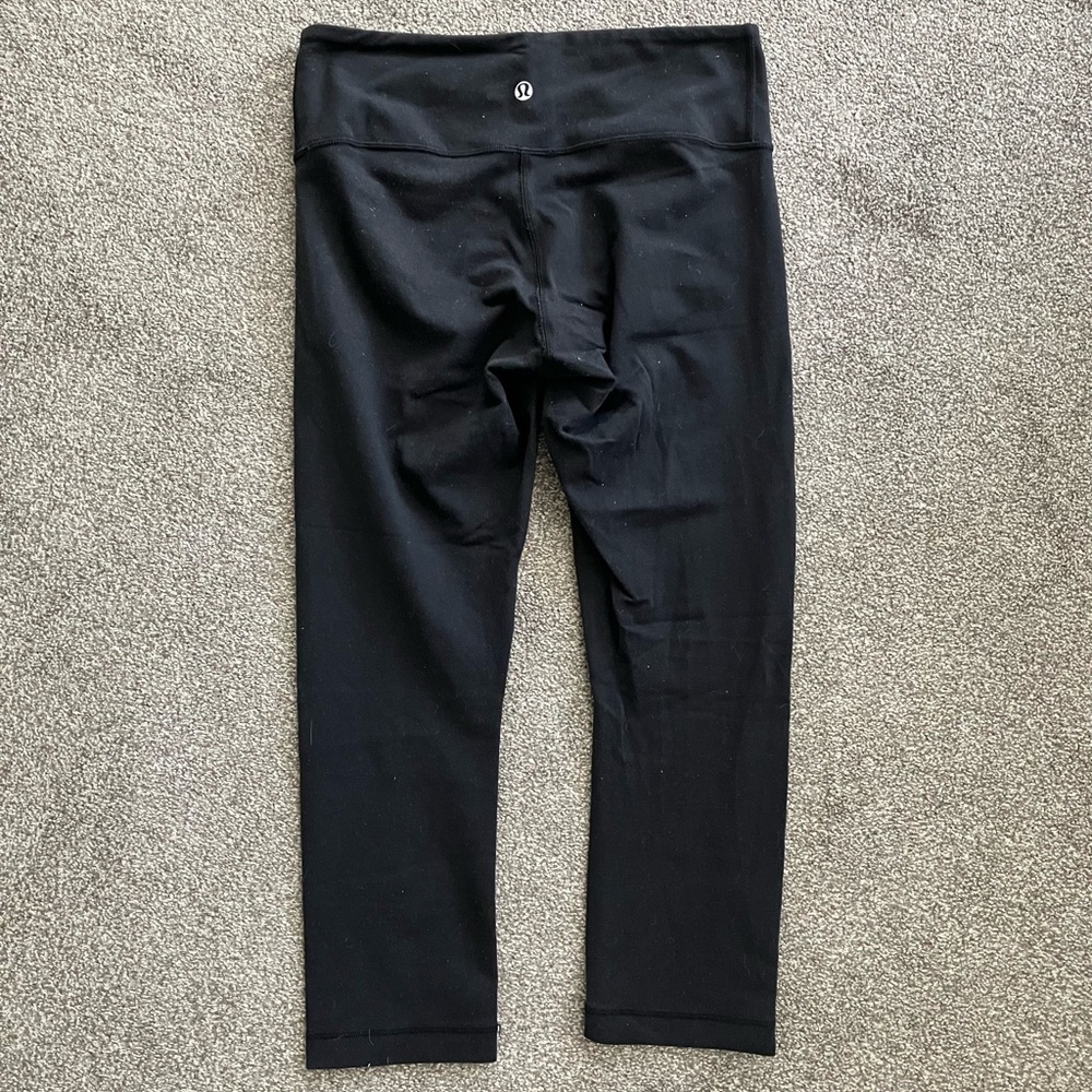 Lululemon Wunder Under Cropped Legging - Picture 3 of 4